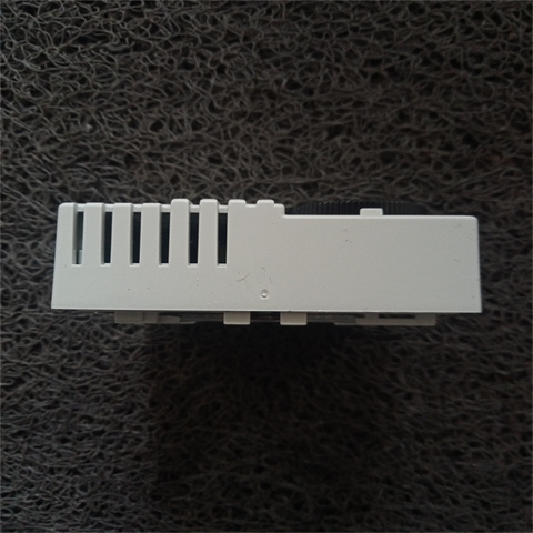 德國(guó)威圖RITTAL溫控器SK3110000 (2)